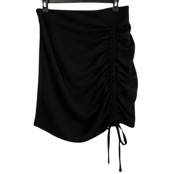 J.O.A. Just One Answer Cinched Hem Mini Skirt - Size Medium - Picture 4 of 11